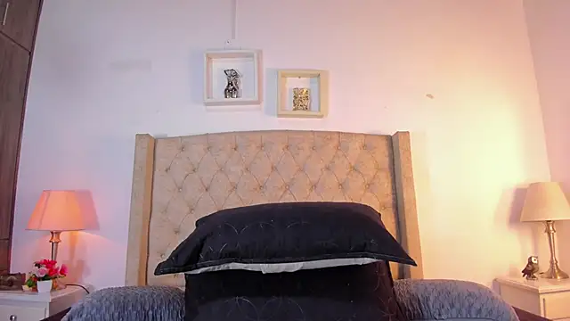 allisson m online show from 10.28.25