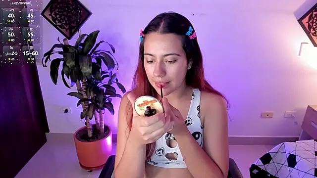 Agatha Vixen online show from 03.17.25