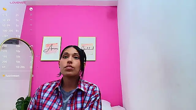 yourcuteneighbourr online show from 01.21.25