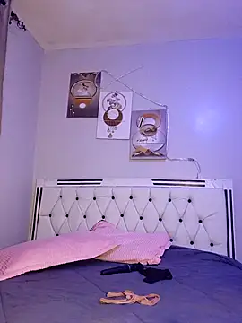 Snapshot of C-yoyo chatting on 11.02.25 C-yoyo online show from 11.02.25