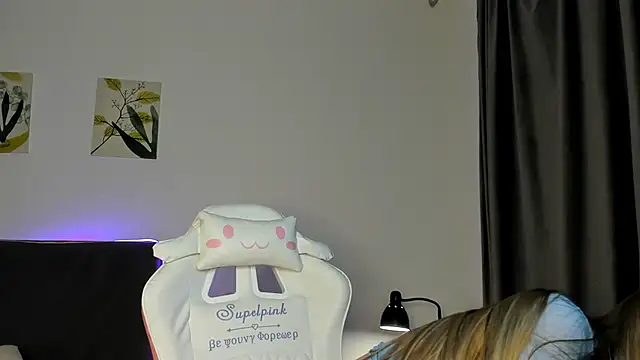 elliediaz online show from 09.23.25