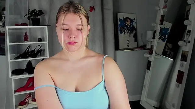 Rebecca Kelly online show from 01.09.26