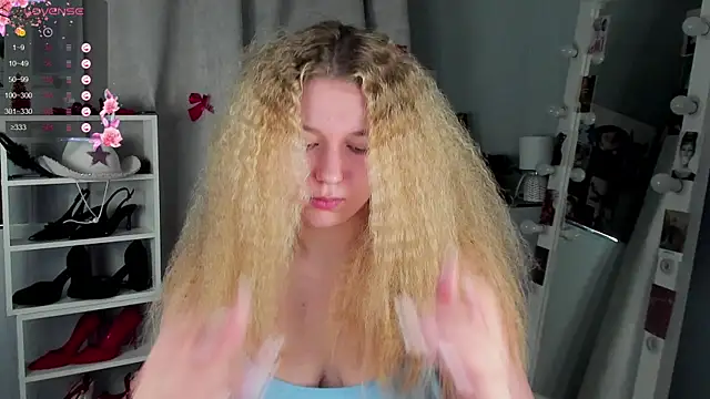 Rebecca Kelly online show from 01.19.26