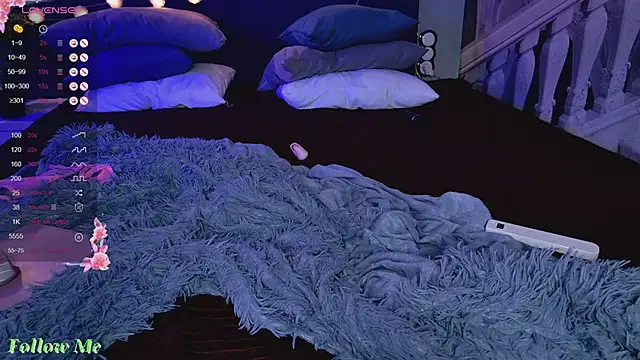 Liv Fay online show from 03.09.25