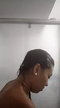 Tiphanydirty3 online show from 04.15.26