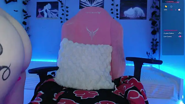 Scarlettsrorm online show from 02.14.25