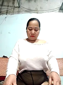 Queen 18200 online show from 02.12.26