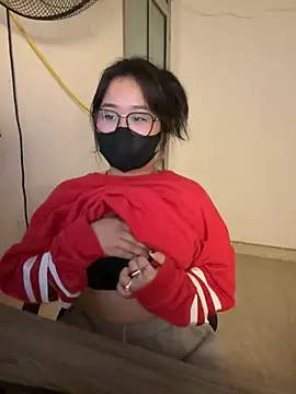 Snapshot of Jenni_nana chatting on 12.13.24 Jenni nana online show from 12.13.24