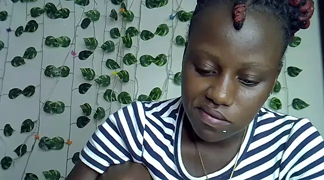 sexybree  online show from 02.04.25