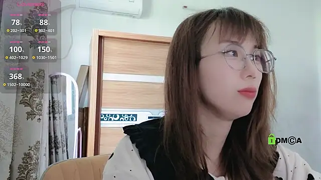 Snapshot of Lili_666 chatting on 02.04.25 Lili 666 online show from 02.04.25