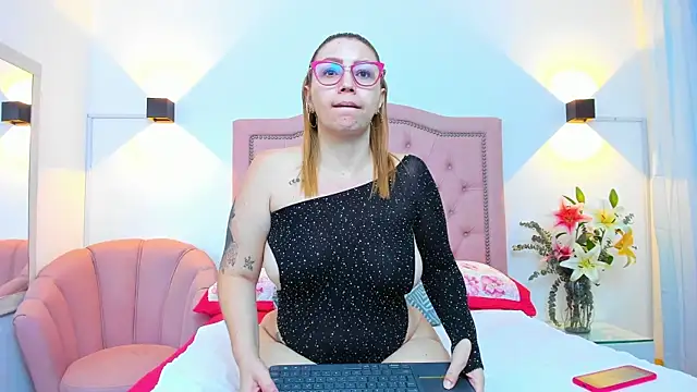 IsisDuzan online show from 03.01.25