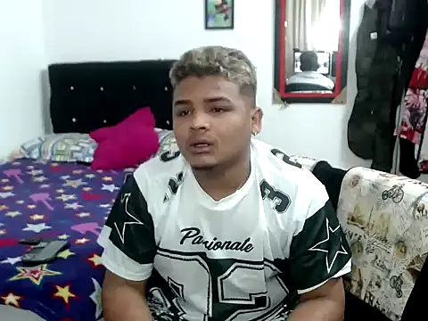 Boycuriousxxx online show from 09.24.25