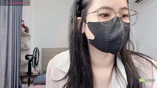 Snapshot of Na_baby chatting on 04.16.26 Na baby online show from 04.16.26