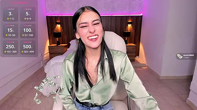 karlaa james online show from 11.01.25