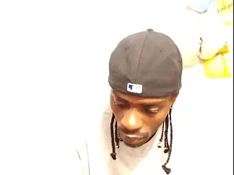 Snapshot of phillip-hot chatting on 01.23.25 phillip-hot online show from 01.23.25