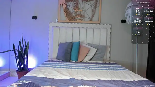 Snapshot of Miranda_doll_ chatting on 03.01.25 Miranda doll online show from 03.01.25