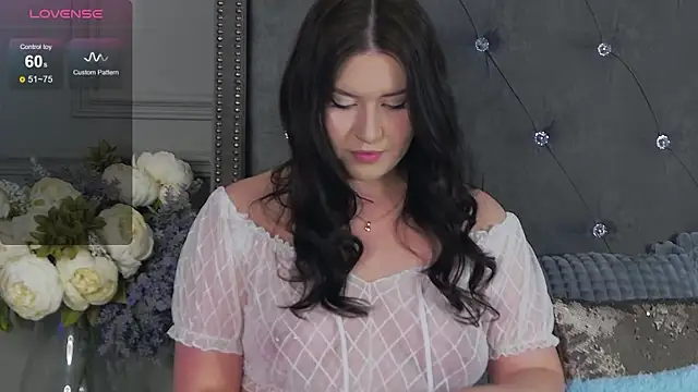 TrishaWinslet online show from 02.03.25