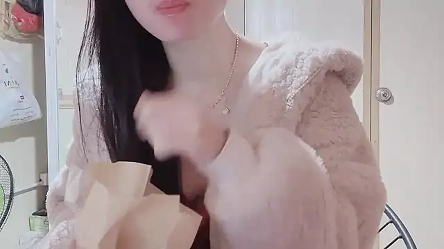 LinhChi 9x online show from 11.20.25