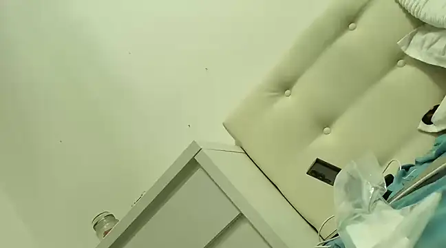 Snapshot of Strip_Adelina chatting on 03.20.25 Strip Adelina online show from 03.20.25