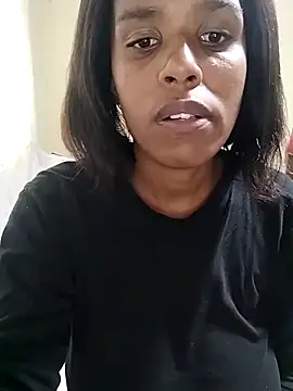 Snapshot of SexySlenderLexy chatting on 03.17.25 SexySlenderLexy online show from 03.17.25