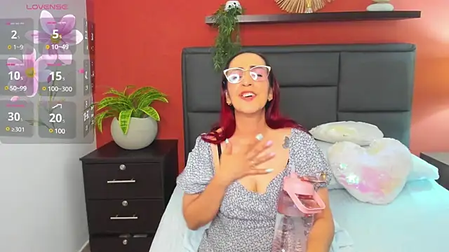 Snapshot of jadde13_ chatting on 12.06.24 jadde13 online show from 12.06.24