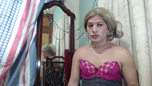 Bianca Vega online show from 12.21.24