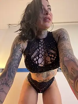 Iam Annii online show from 02.21.25