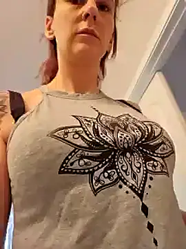 Snapshot of MissyRoulette chatting on 03.02.25 MissyRoulette online show from 03.02.25