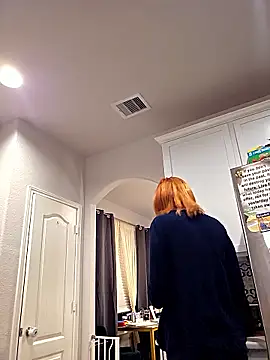 Snapshot of MissyRoulette chatting on 10.22.25 MissyRoulette online show from 10.22.25