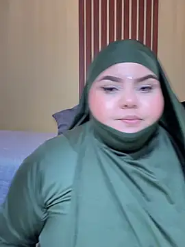  Shara Handal  online show from 03.05.25