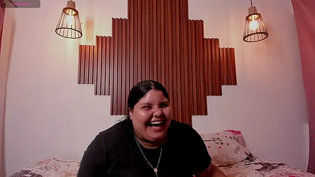  Shara Handal  online show from 11.10.25