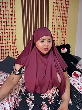 Snapshot of _Shara_Handal_ chatting on 02.15.26 Shara Handal online show from 02.15.26