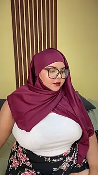 Snapshot of _Shara_Handal_ chatting on 02.20.26 Shara Handal online show from 02.20.26