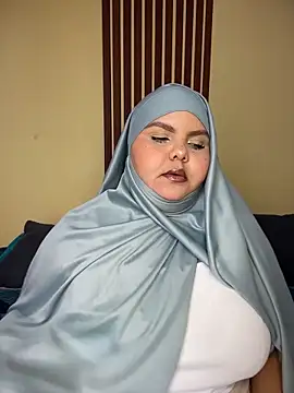 Snapshot of _Shara_Handal_ chatting on 06.04.26 Shara Handal online show from 06.04.26