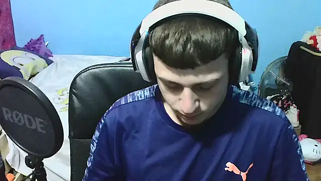 Nenejoven16- online show from 10.18.25