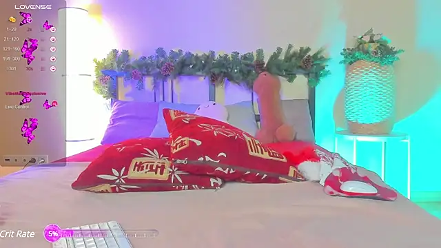 Snapshot of _VASILISSA_ chatting on 12.19.24 VASILISSA online show from 12.19.24