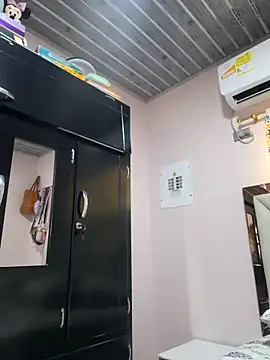 sexy-latin10 online show from 03.05.25