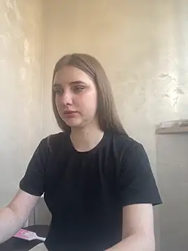 MollyDolle online show from 04.18.26