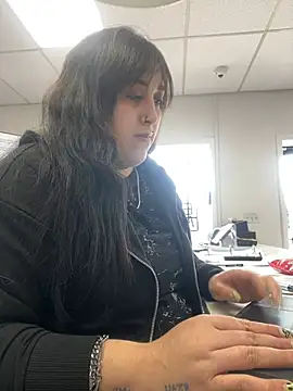 ThicBunz online show from 03.04.25