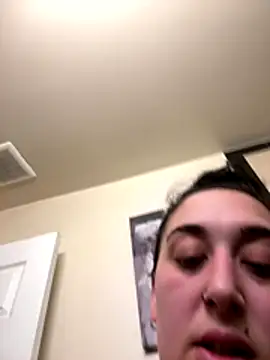 ThicBunz online show from 10.13.25