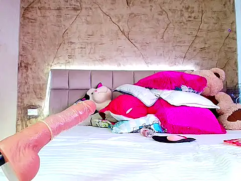 Hotnia69 online show from 06.05.26