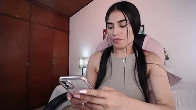 Alheli 16 online show from 03.21.25