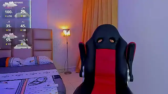 Snapshot of Nathan_Bluee chatting on 01.29.25 Nathan Bluee online show from 01.29.25