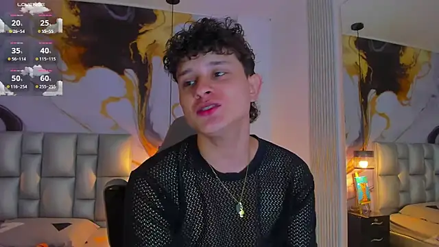 Snapshot of Nathan_Bluee chatting on 09.20.25 Nathan Bluee online show from 09.20.25