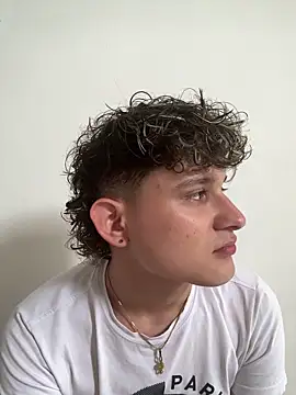 Nathan Bluee online show from 04.08.26