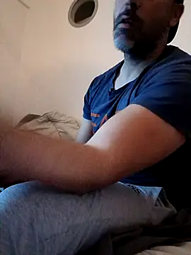 Snapshot of Deapool_ chatting on 11.07.25 Deapool online show from 11.07.25