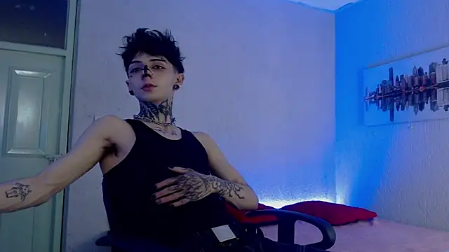 Snapshot of Andy_bapho chatting on 12.16.24 Andy bapho online show from 12.16.24