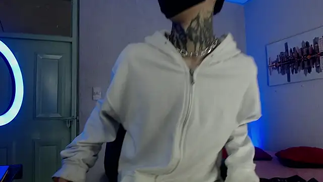 Snapshot of Andy_bapho chatting on 12.19.24 Andy bapho online show from 12.19.24