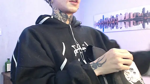 Snapshot of Andy_bapho chatting on 03.09.25 Andy bapho online show from 03.09.25