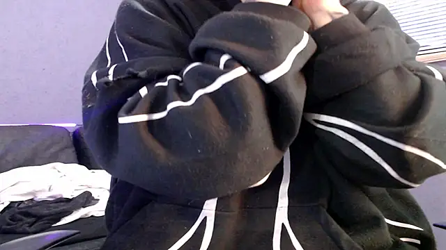 Snapshot of Andy_bapho chatting on 09.14.25 Andy bapho online show from 09.14.25